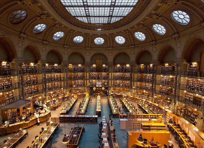 Este teatro argentino de hace 100 años ha sido convertido en una preciosa librería  