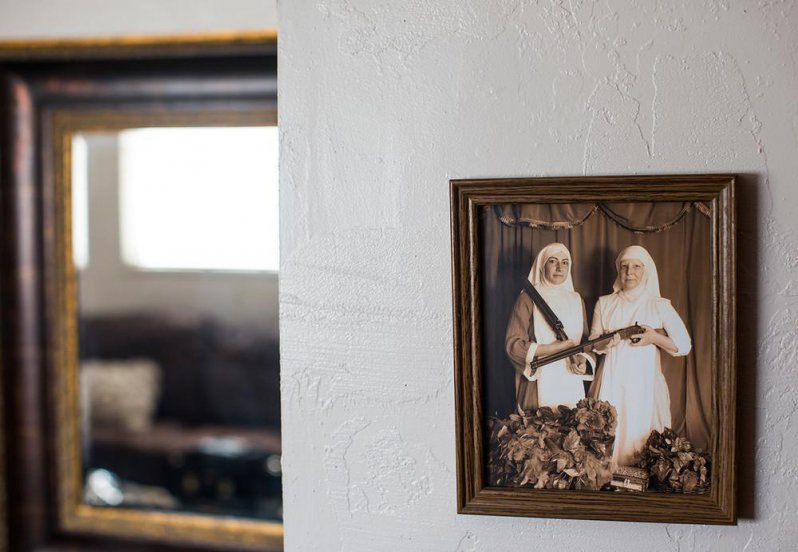 Para ellas, la mota es una religión; conoce a las monjas pachecas de California  