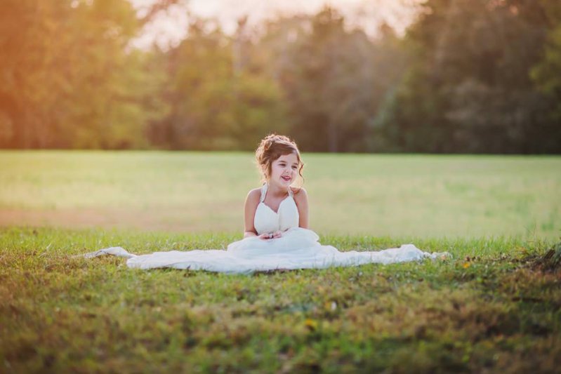 Su madre enferma quería ver a su hija con su vestido de novia, pero murió antes de ver cumplido su último deseo 