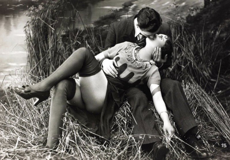 Las postales francesas de los años 20’s que estaban prohibidas por el ‘alto contenido de erotismo’ de aquella época  