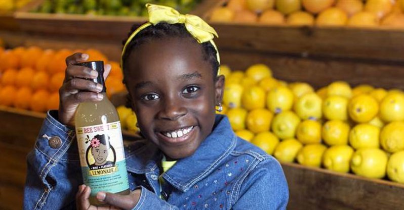 ¡Niña de once años gana millones vendiendo su limonada casera!  