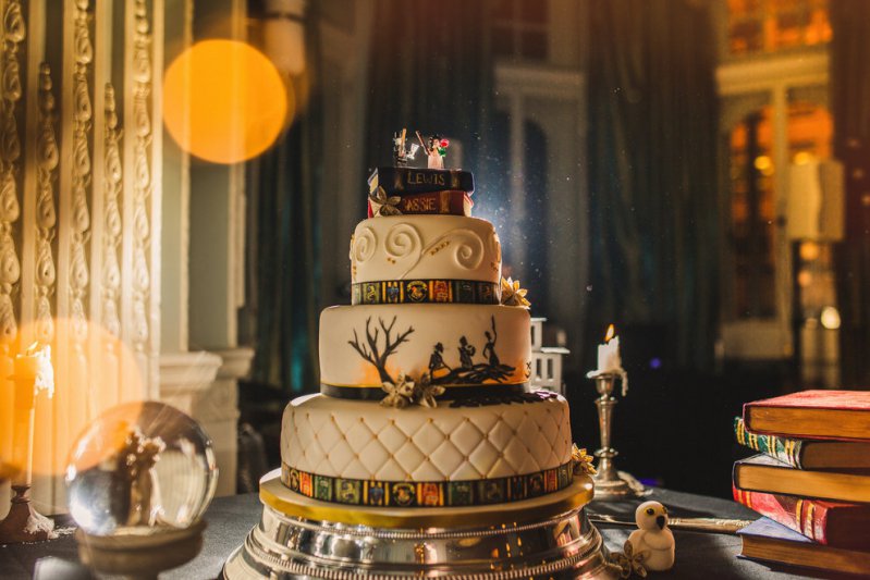 Fanáticos de Harry Potter viven una fantástica boda mágica  
