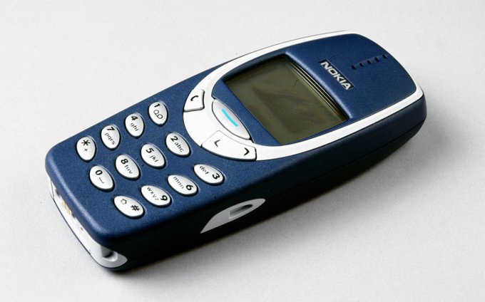 Después de 17 años Nokia relanza el modelo 3310, el teléfono más amado del mundo 