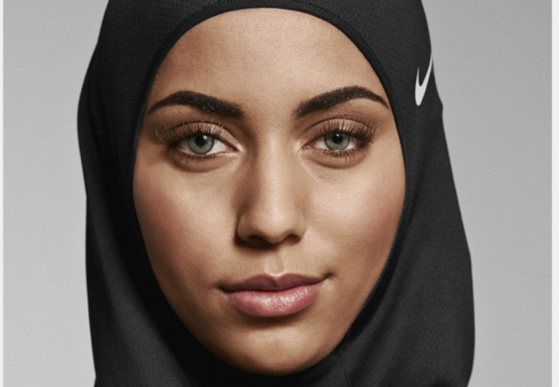 Nike lanza una línea de hijabs deportivos creados con la colaboración de atletas musulmanas 