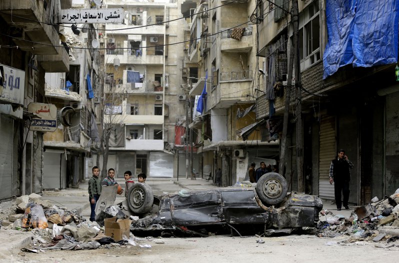 La triste realidad que se vive en Alepo en esta foto que se ha vuelto viral  