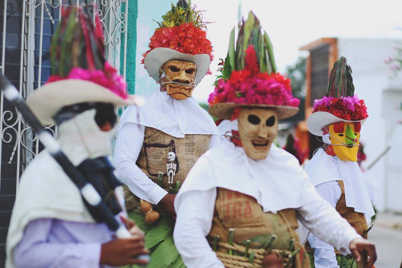 La Danza del Pochó en el carnaval más raro del mundo  